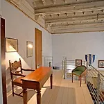 Apartment The Piano Nobile