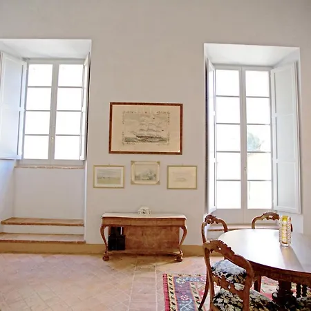 Apartment The Piano Nobile *