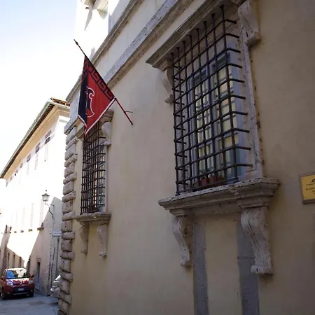 The Piano Nobile * Montepulciano