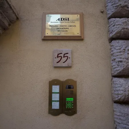 Apartment The Piano Nobile *